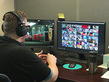 Man having a Virtual Field Trip on PC